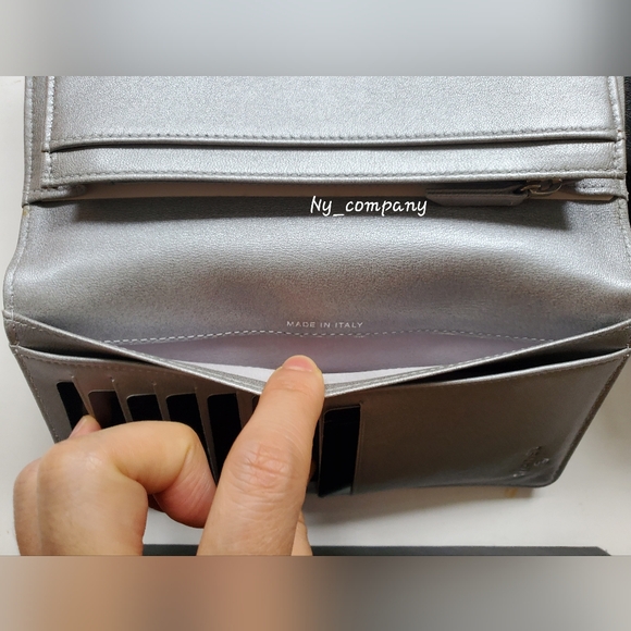 (SALE)Chanel Camellia & CC Flap Wallet Brand New - Picture 8 of 16